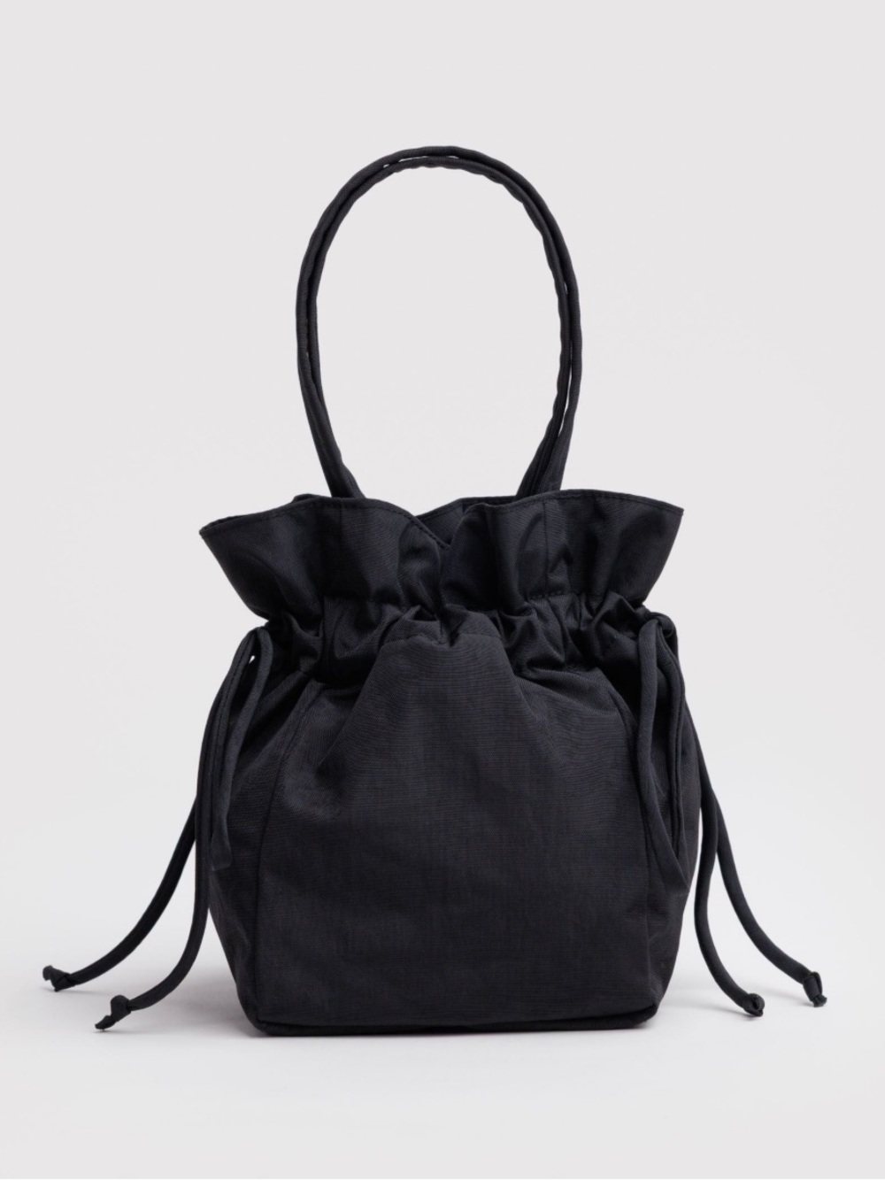 BAGGU Black Drawstring Shoulder Bag
